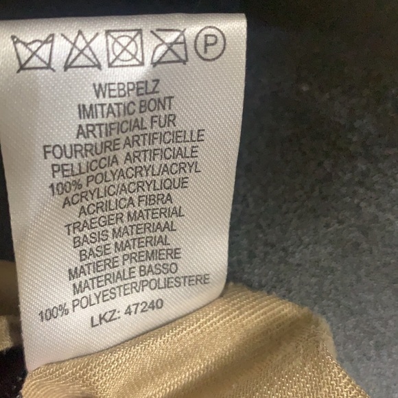 3 for $15 Laura Scott women’s small size 38 tab fur vest. - Picture 6 of 6